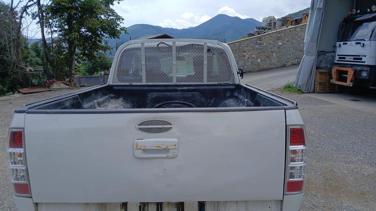 Ford Ranger TDCi Super Cab Chassis XL 4pt