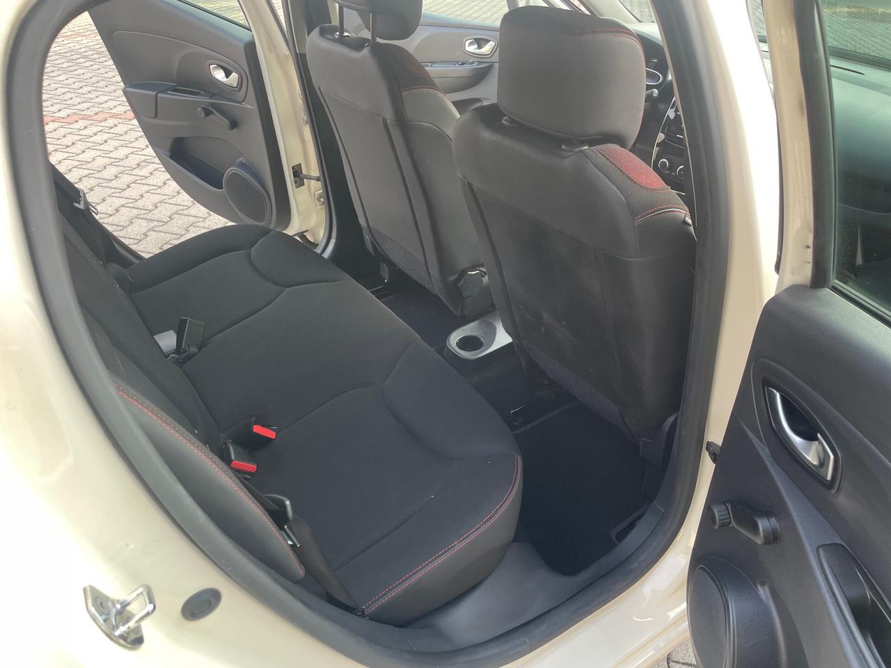 Renault Clio 1.5 DCI DIESEL