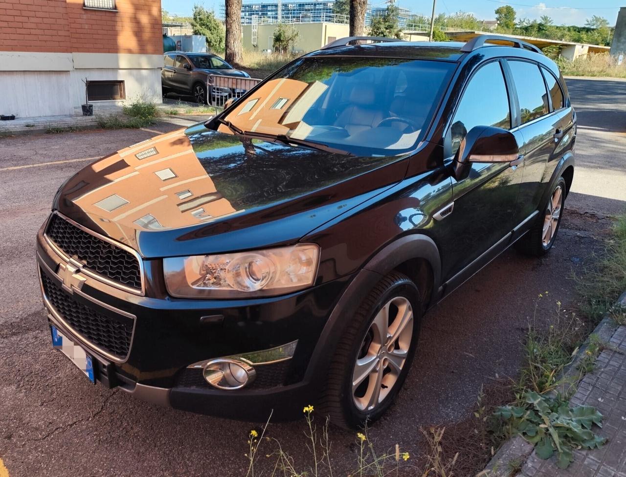 Chevrolet Captiva 2.2 VCDi 184CV 4WD LTZ - 4x4 - Gancio traino - Garanzia Permuta Rate - AutoNauticaRoma