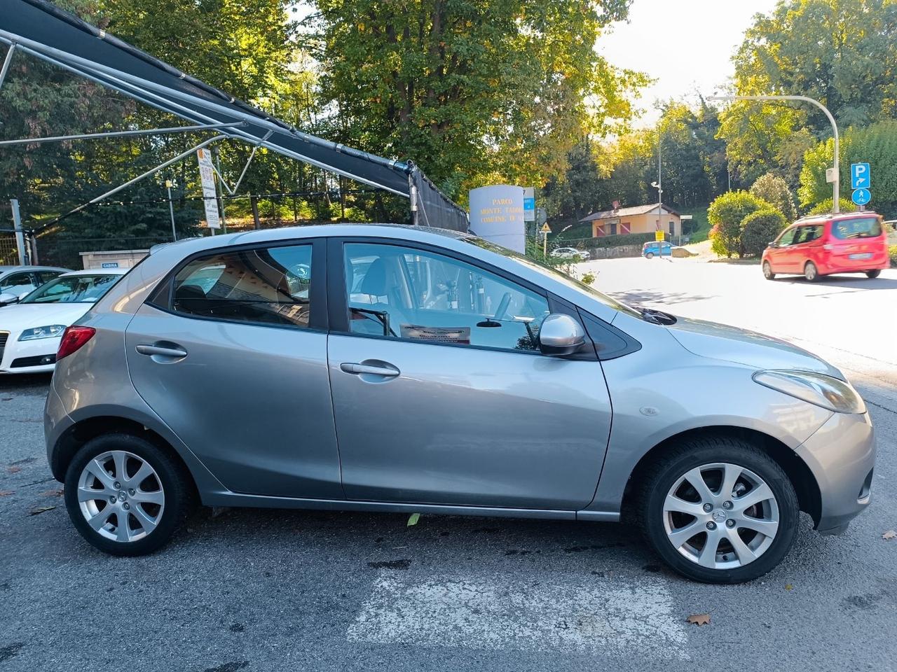 Mazda 2 1.3 5 PORTE SPORT CON CERCHI IN LEGA