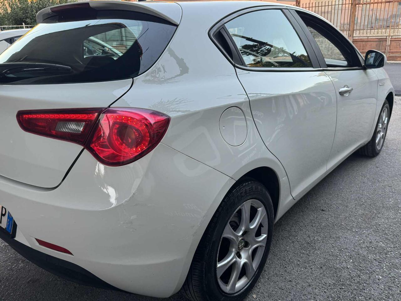Alfa Romeo Giulietta 1.4 Turbo 120 CV GIOIELLINO NORD