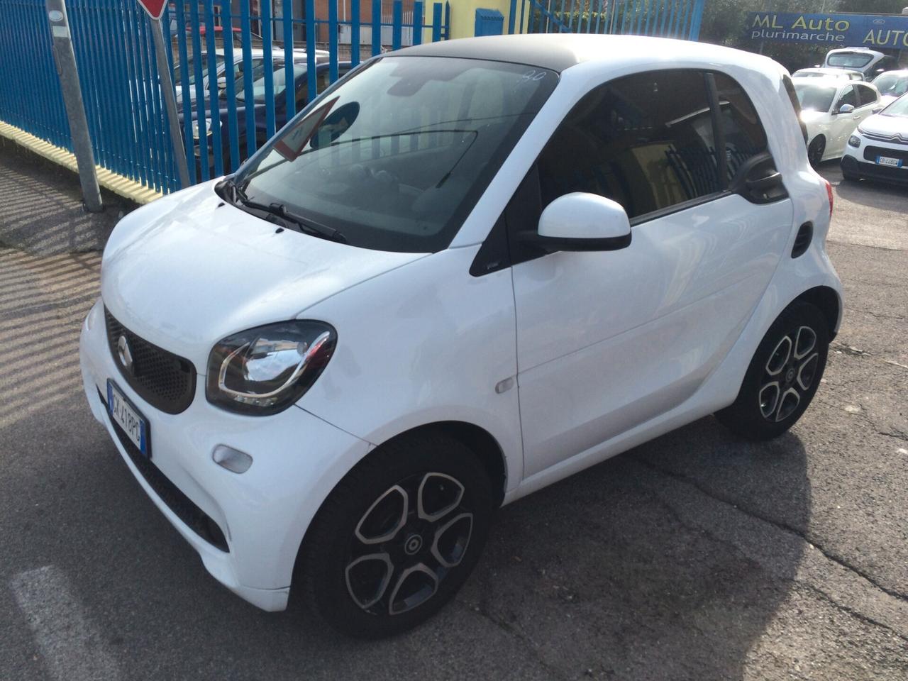 2016 Smart ForTwo 70 1.0 Prime tagliandata per neo patentati!con garanzia 12 mesi !!