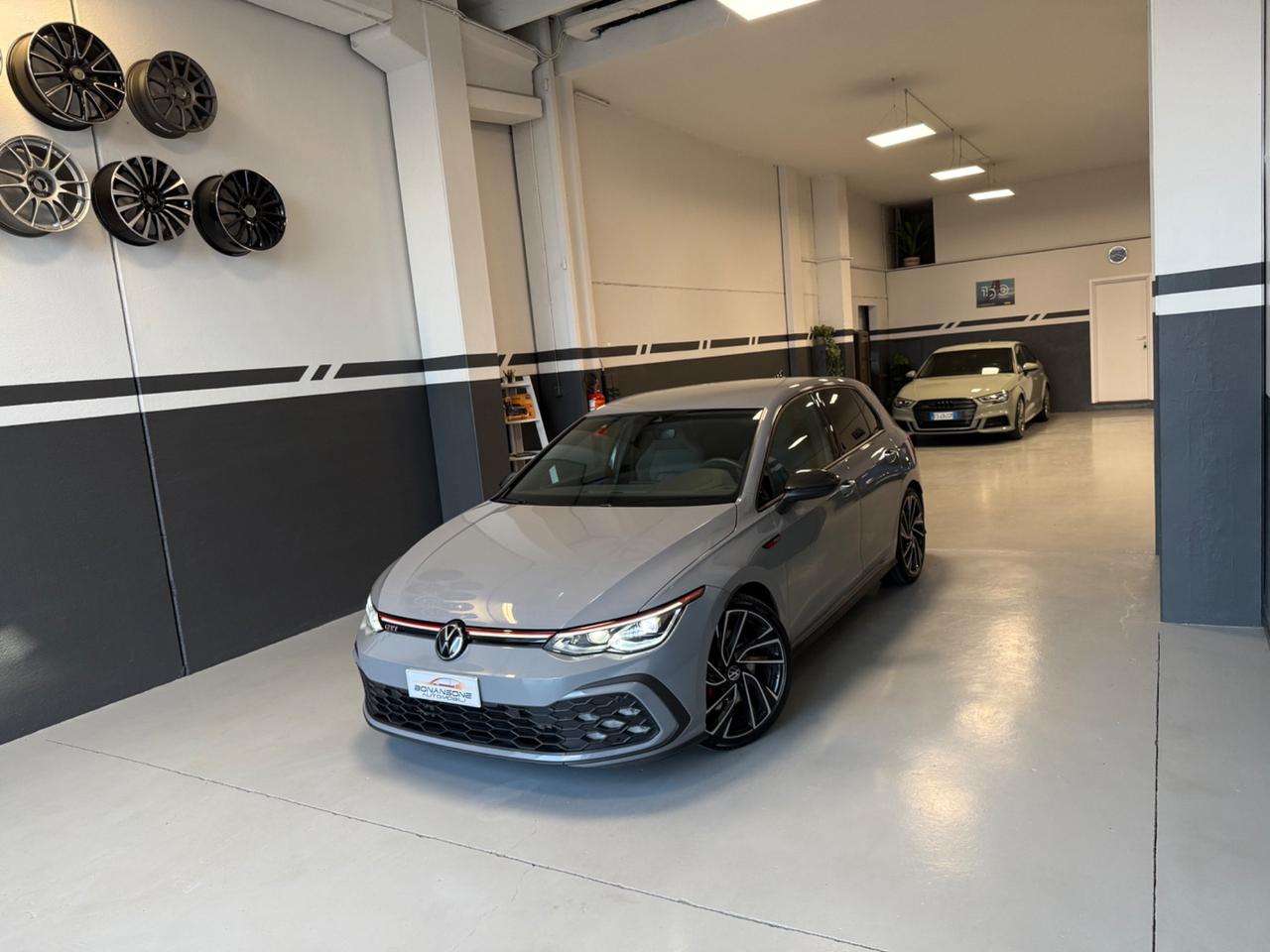 Volkswagen Golf GTI 2.0 245cv DSG