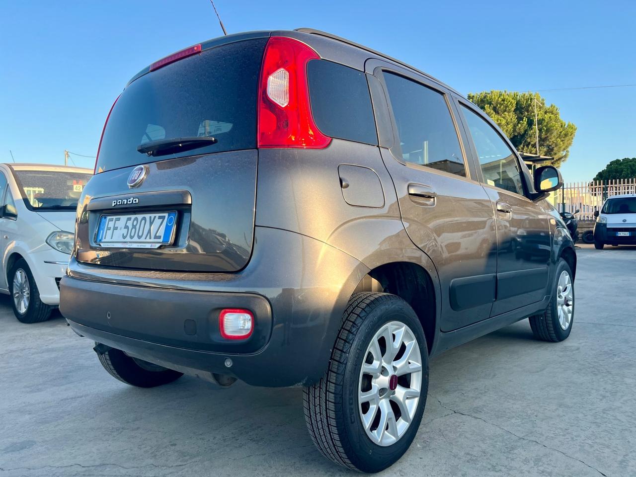 Fiat Panda 0.9 TwinAir Turbo Natural Power Lounge