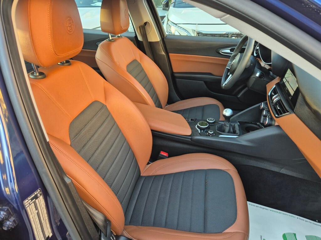 Alfa GIULIA 2.2D 180 CV MANUALE FULL OPT