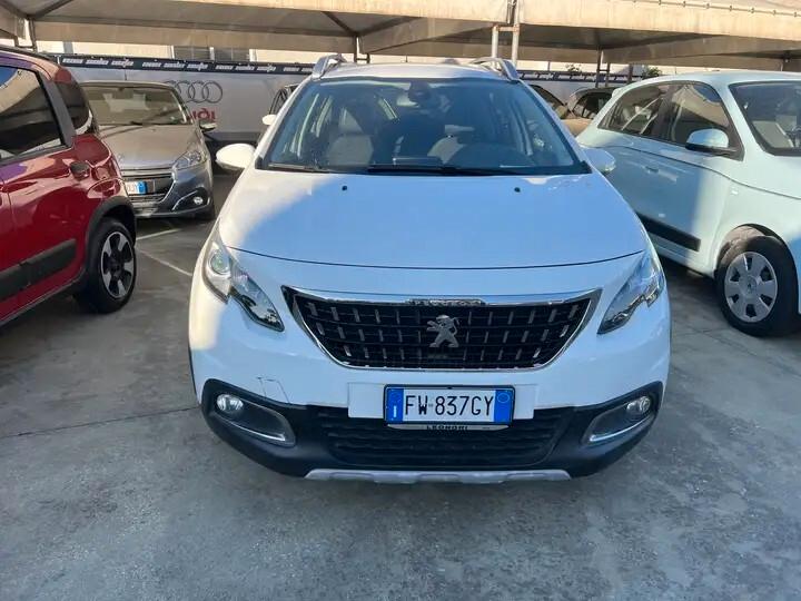 Peugeot 2008 BlueHDi 100 S&S Allure