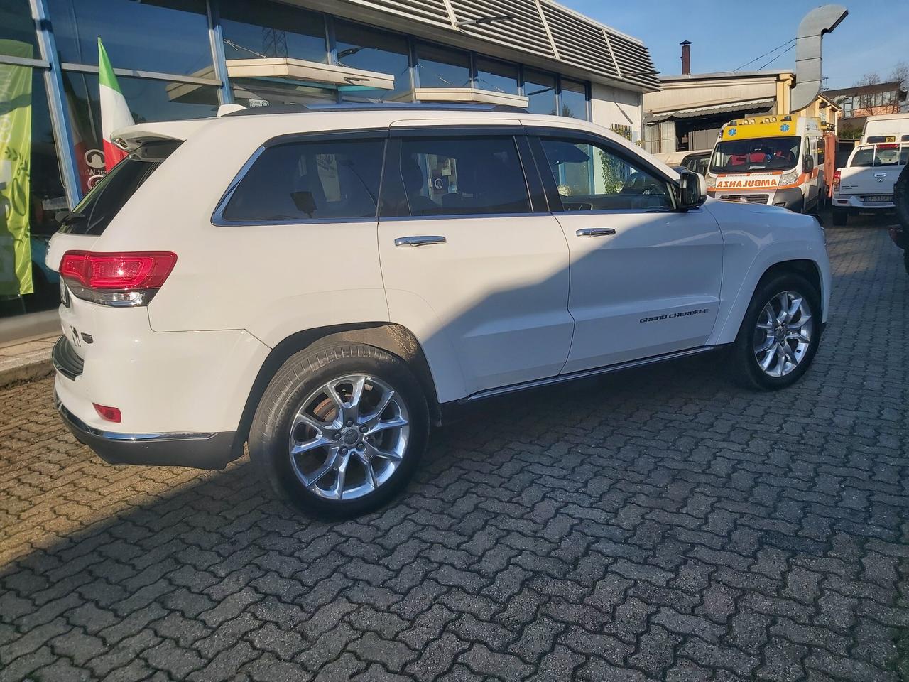 Jeep Grand Cherokee 3.0 V6 CRD 250 CV MJT II Summit Platinum Ed.