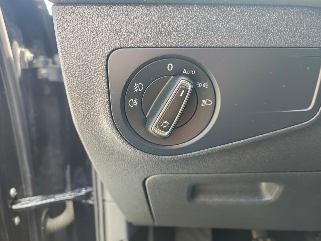 Volkswagen Tiguan Business 1.6 TDI #11814
