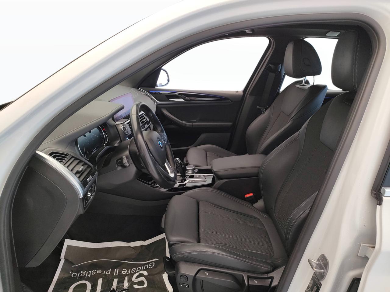BMW X3 G01 2017 - X3 xdrive20i xLine 184cv auto