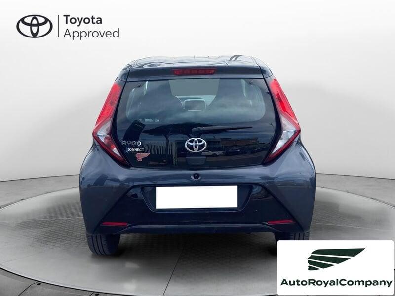 Toyota Aygo Connect 1.0 VVT-i 72 CV 5 porte x-play MMT