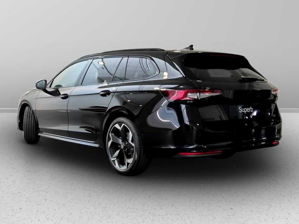Skoda Superb Wagon 2.0 tdi Sportline 150cv dsg