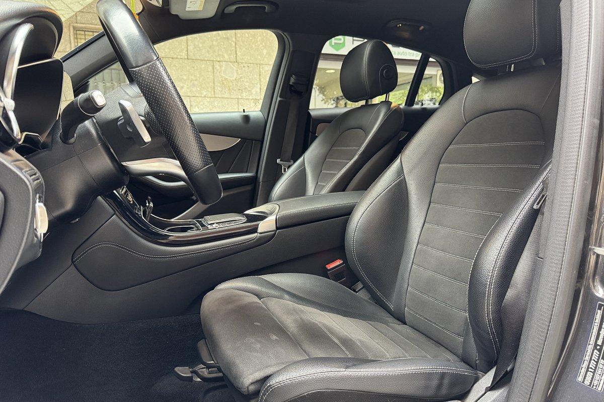 MERCEDES GLC 300 e 4Matic EQ-Power Coupé Premium Plus