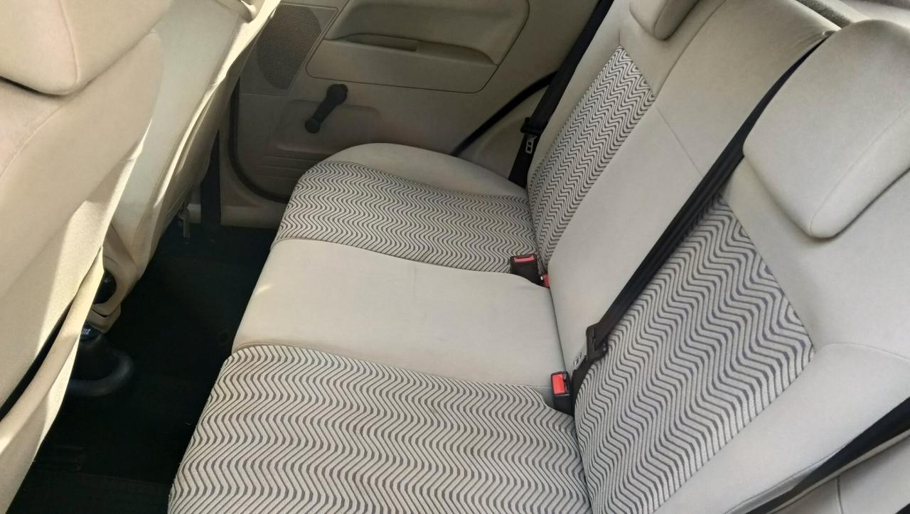 FORD FUSION 1.4 BENZ-AUTO-2008