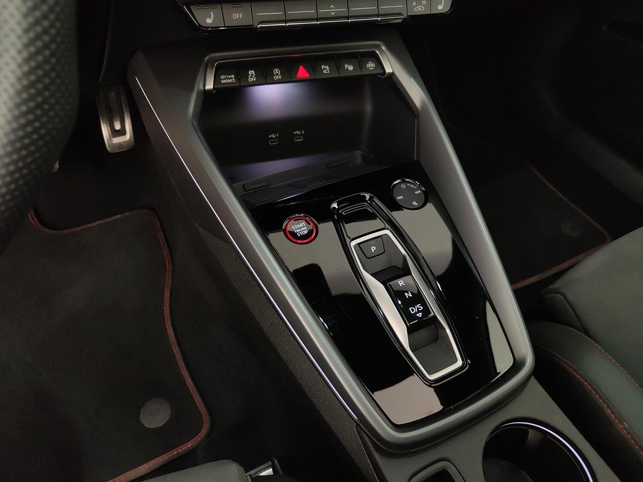 Audi S3 SPB TFSI quattro S tronic Sport Attitude
