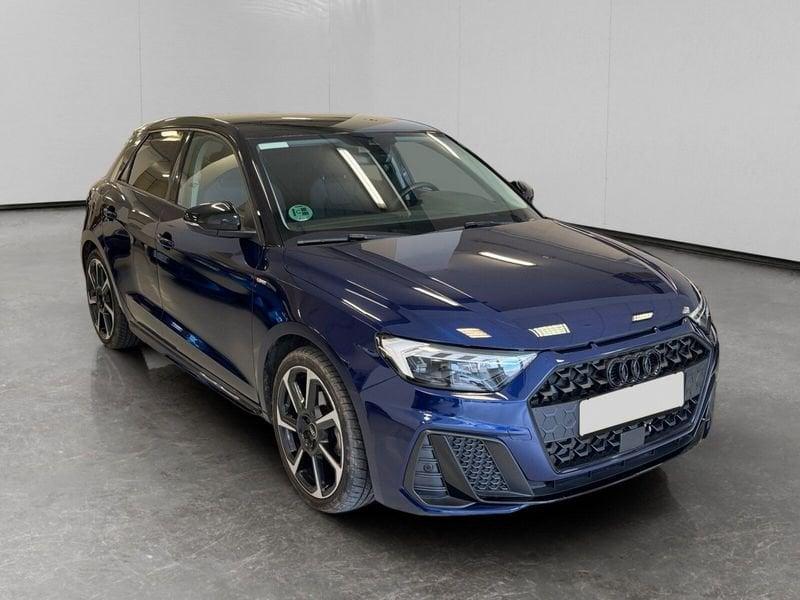 Audi A1 Sportback 30 1.0 tfsi Identity Black 116cv s-tronic
