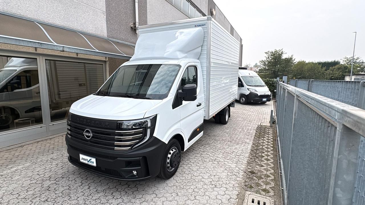FURGONATURA 8 BANCALI CON SPONDA SU NISSAN INTERSTAR L3 GEMELLATO 150 CV