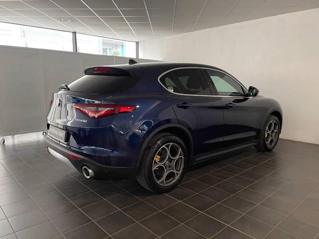 Alfa Romeo Stelvio 2.2 Turbo Executive Q4 Auto