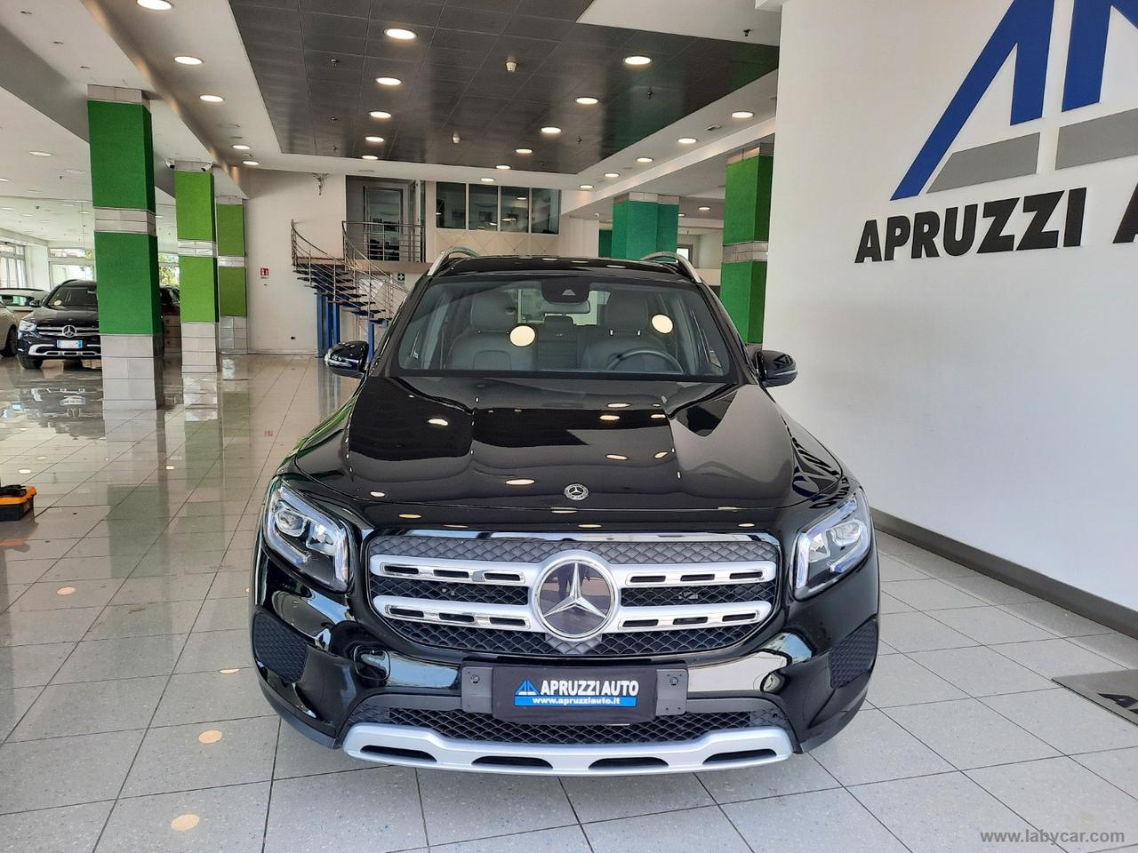 MERCEDES-BENZ GLB 200 d Automatic Sport