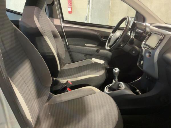 Toyota Aygo 5 Porte Aygo 5p 1.0 x-play 72cv