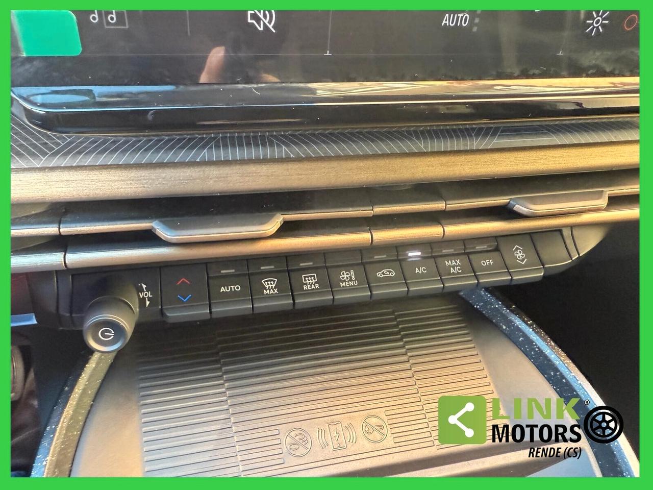 Lancia Ypsilon 1.2 TURBO Hybrid e-DCT LX 05/2025