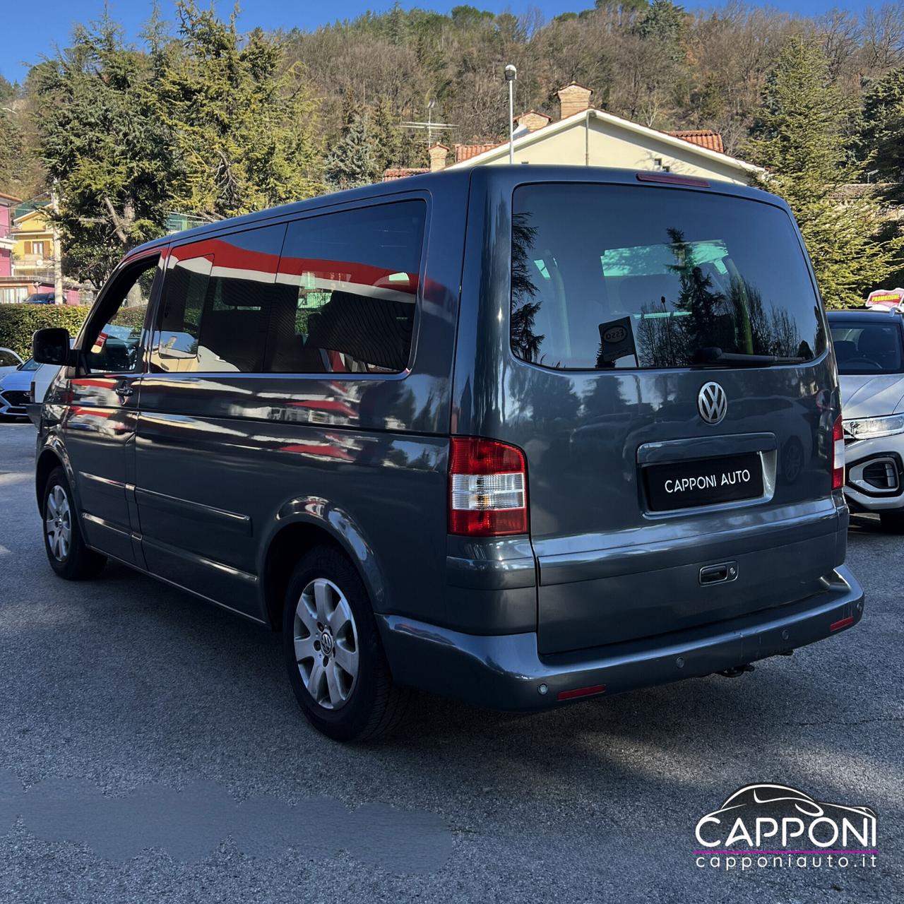 Volkswagen Multivan 2.5 TDI 7 POSTI - IDONEA TRASPORTO DISABILI