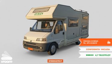 C.I. Riviera garage Autocaravan