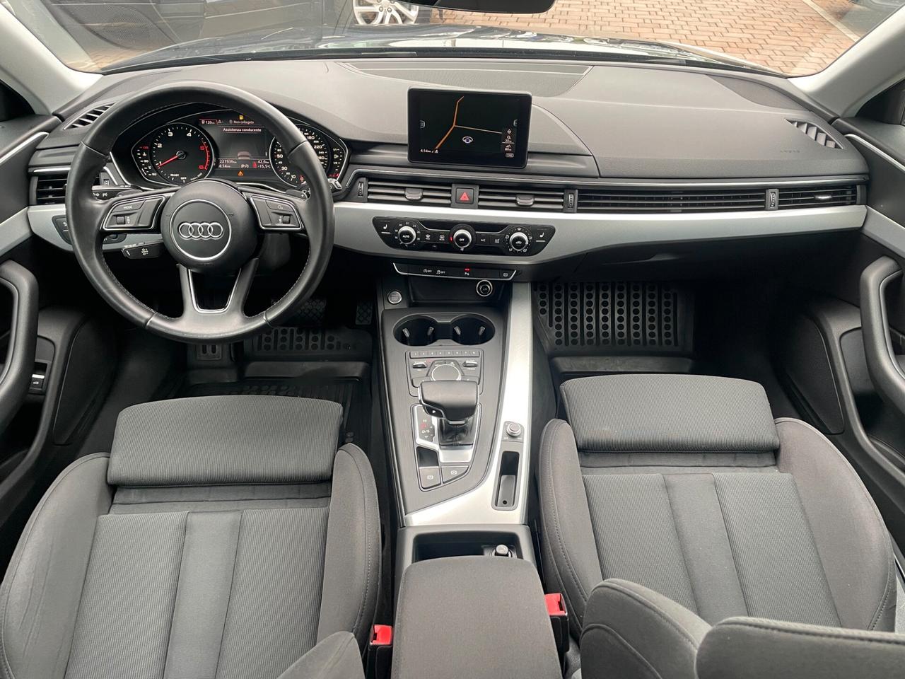 Audi A4 Avant 2.0 TDI 150 CV S tronic Business