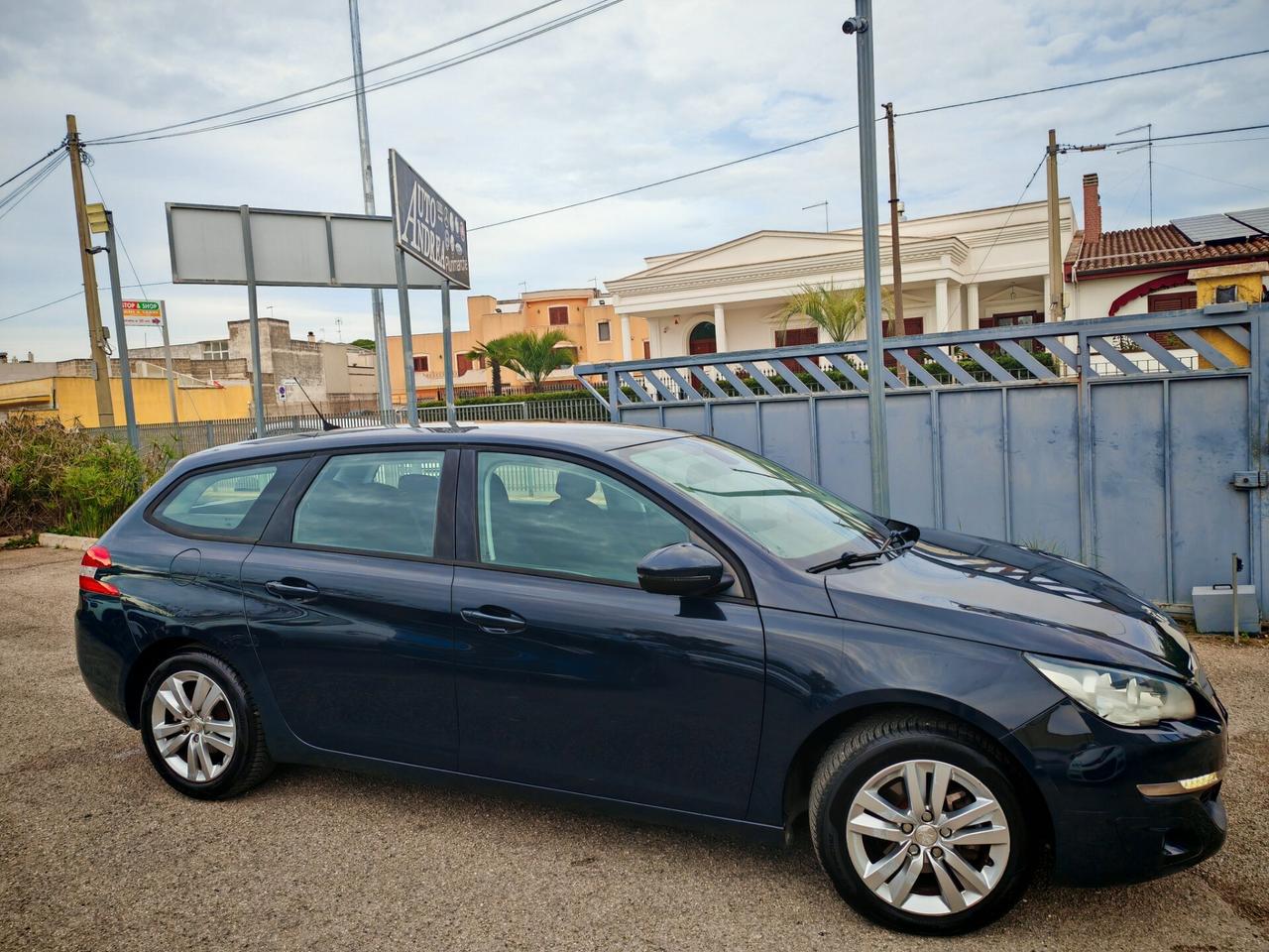 Peugeot 308 1.6BlueHDi navig led cruise 2017