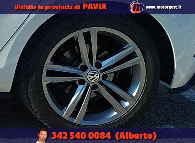 VOLKSWAGEN Golf 1.5 TSI ACT DSG 5p. Sport R-Line