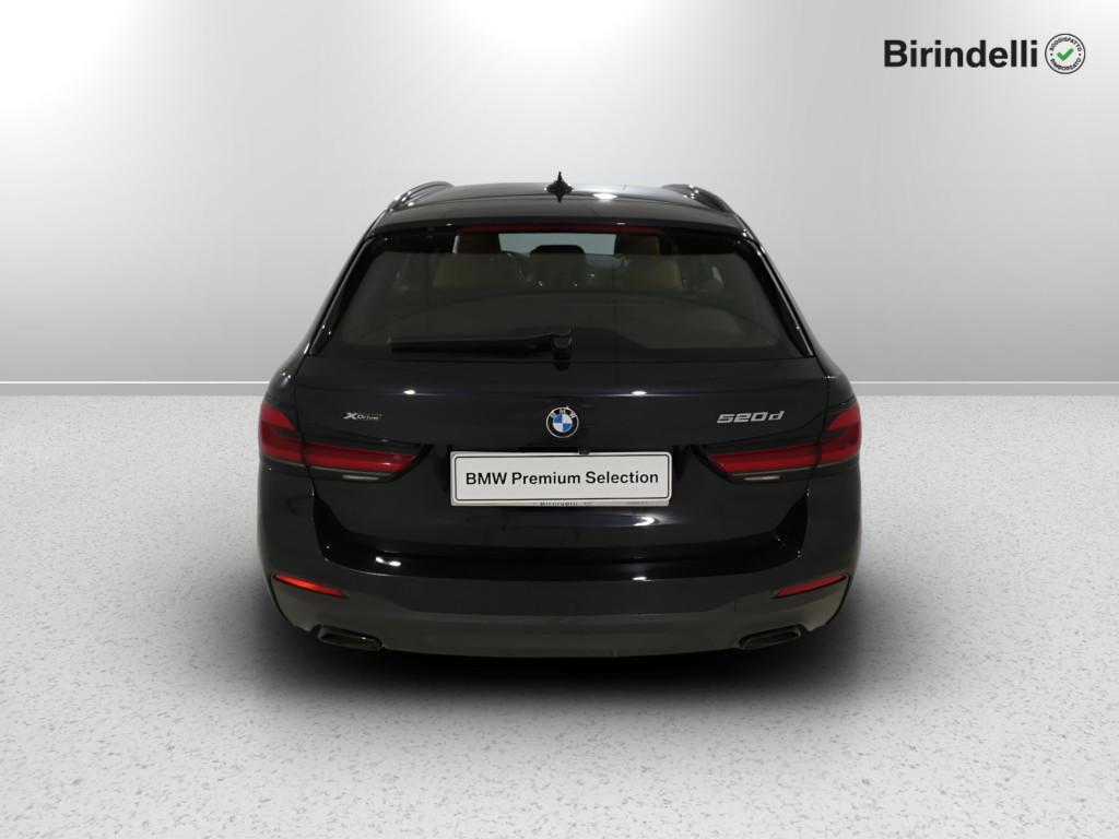 BMW Serie 5(G30/31/F90) - 520d 48V xDrive Touring Msport
