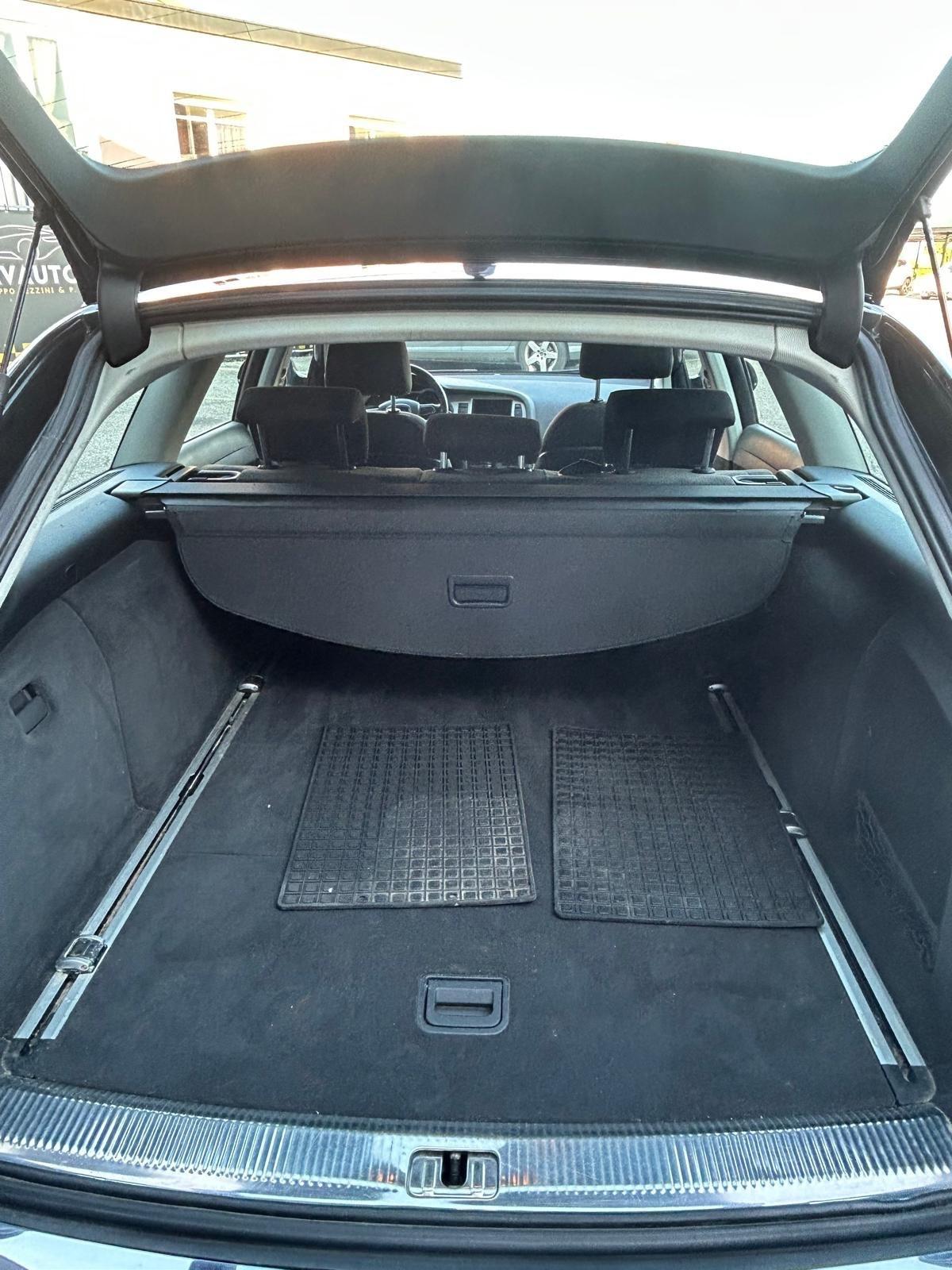 Audi A6 Avant 3.0 V6 TDI 240 F.AP quattro tiptronic Limited Ed