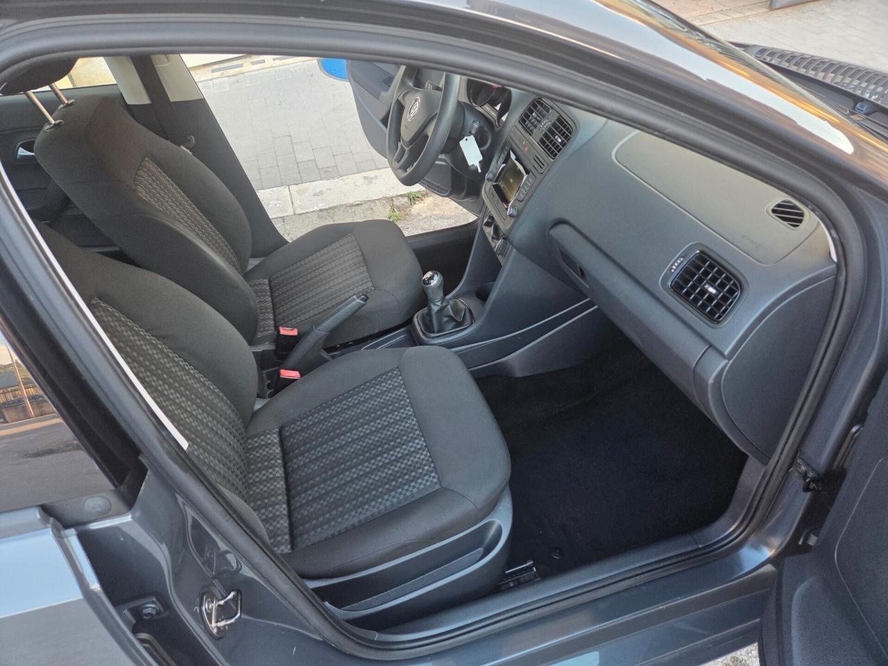 VW POLO ANNO 2015 1.0 BENZ 60 CV KM 100000 CERTIF