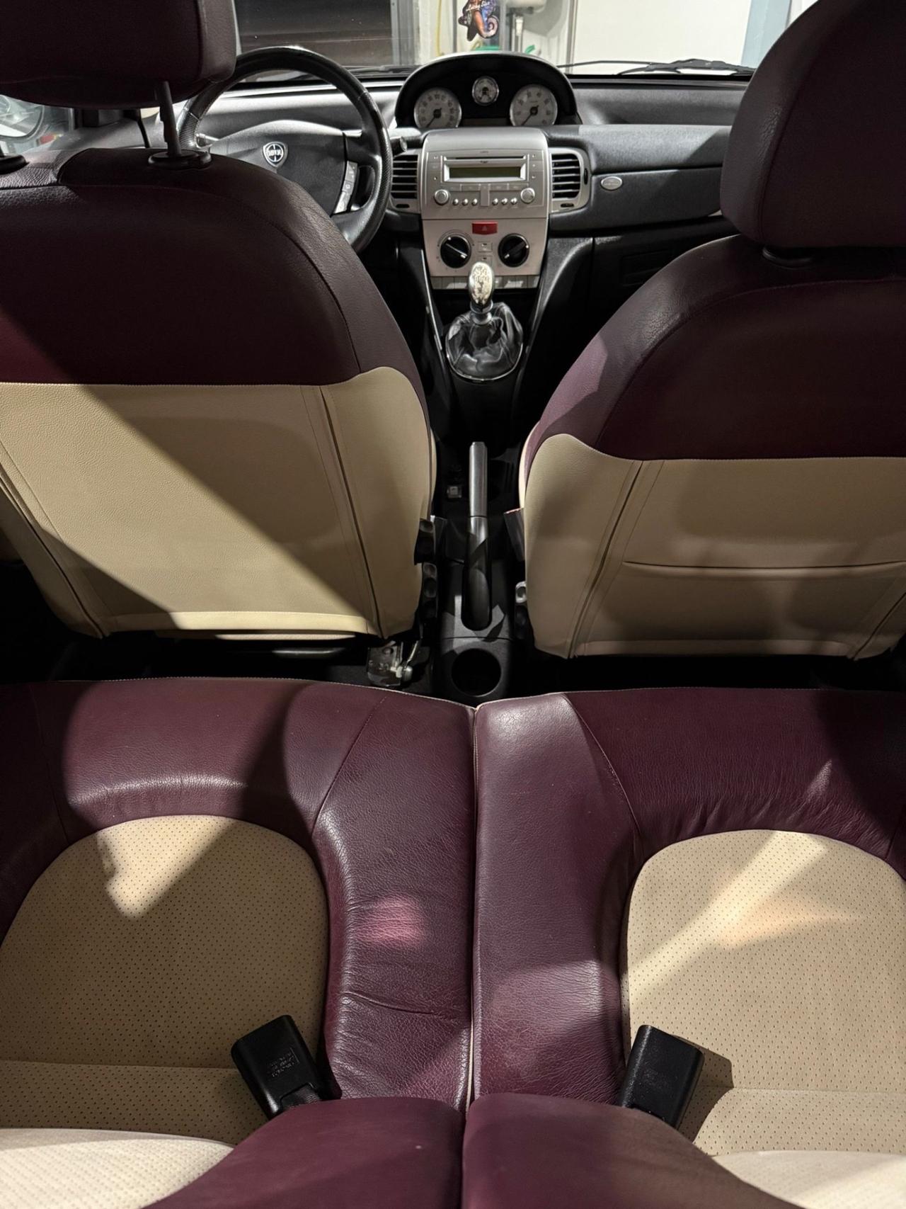 Lancia Ypsilon 1.4 -GPL -NEOPATENTATI