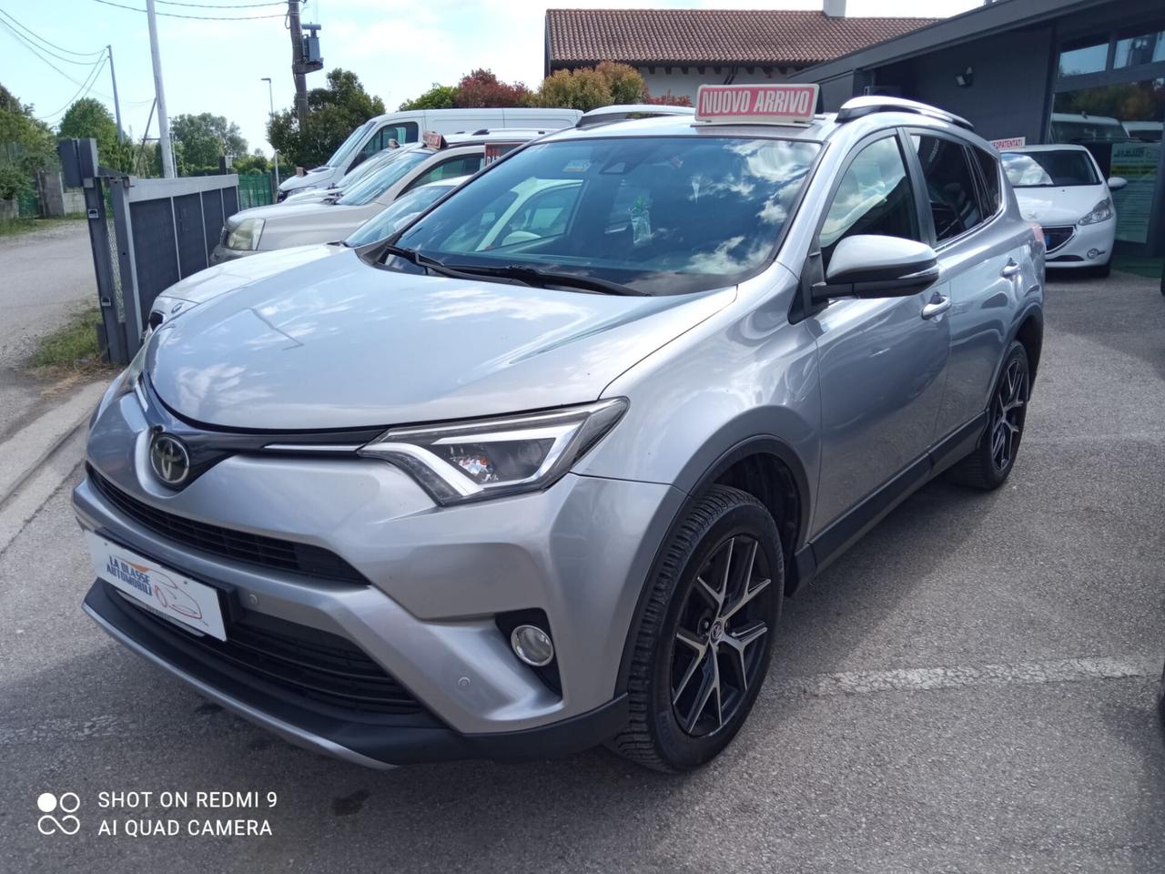 Toyota RAV 4 RAV4 2.0 D-4D 2WD Style