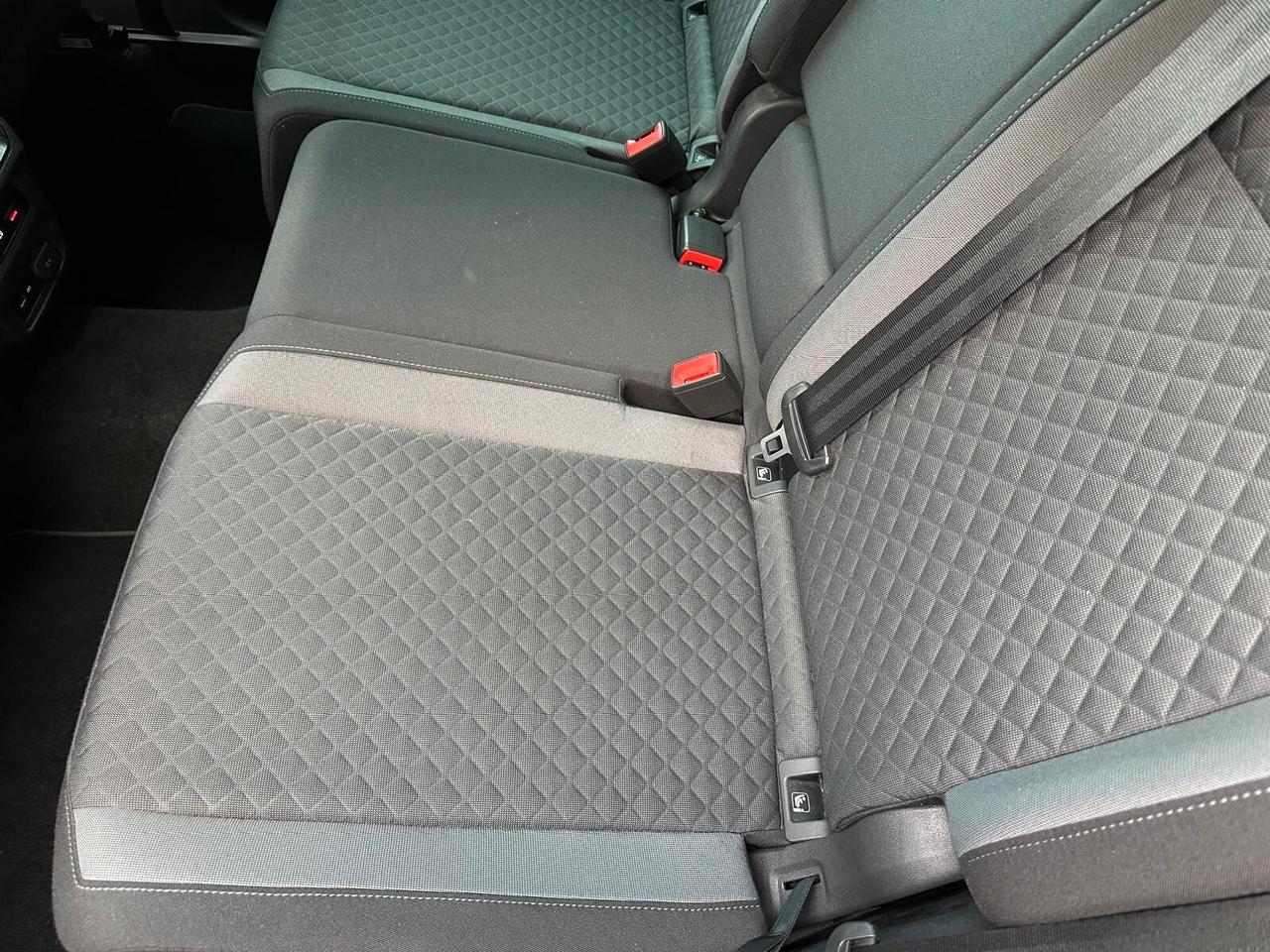 Volkswagen Tiguan 2.0 TDI SCR DSG 4MOTION Business BMT