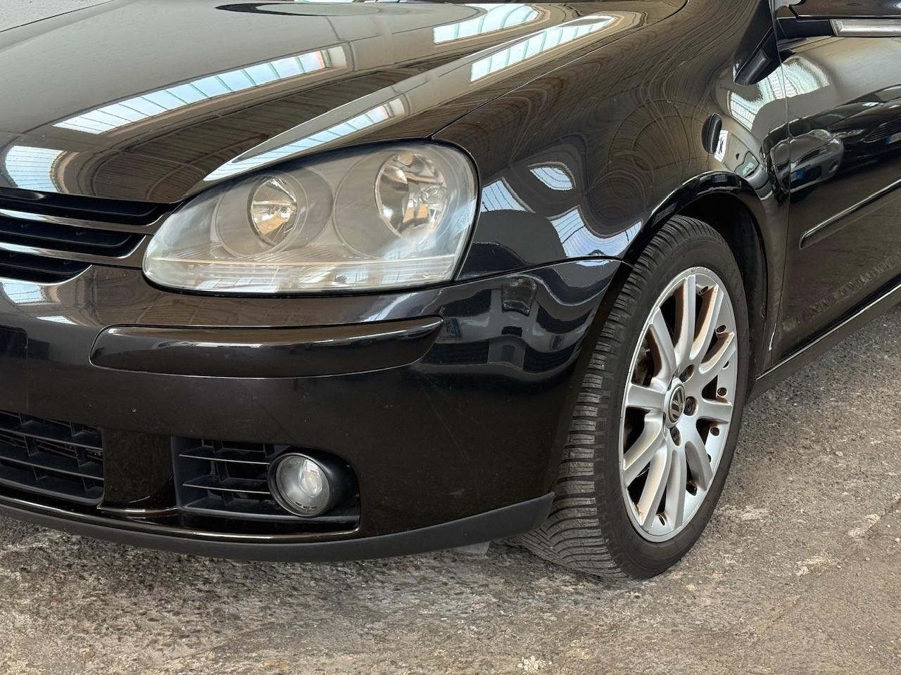 Volkswagen Golf 2.0 16V TDI 5p. Sportline