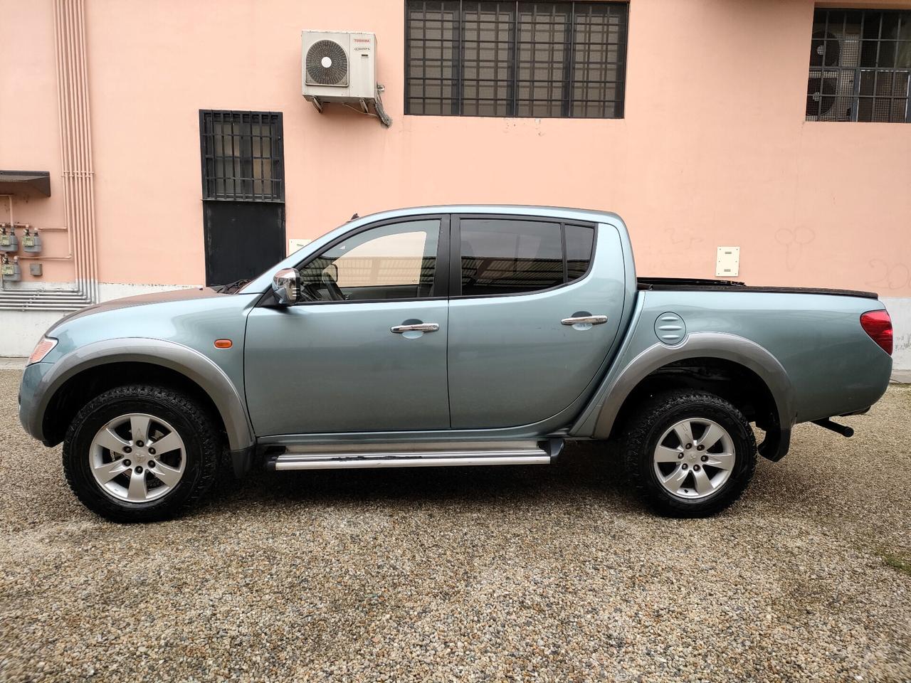 Mitsubishi L200 2.5 DI-D/136CV Double Cab Intense