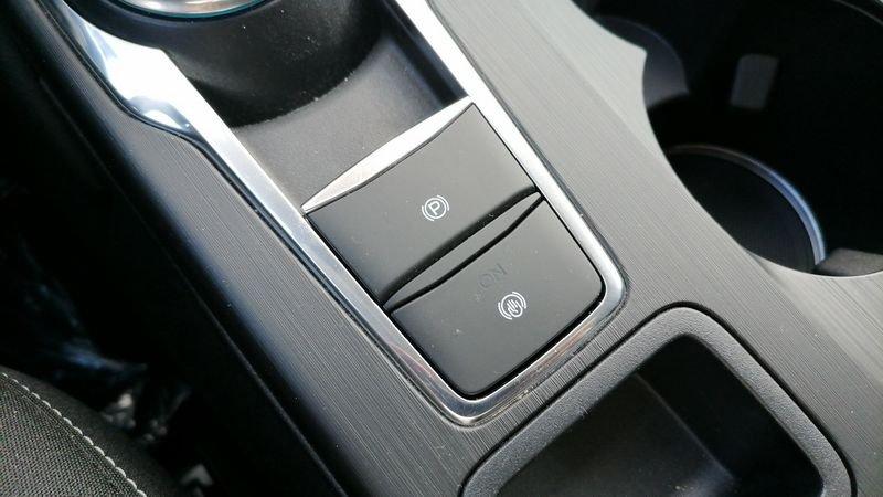 Ford Kuga 2.5 full hybrid Titanium 2wd 180cv auto