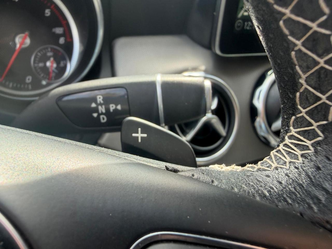 Mercedes-benz GLA 200 CDI Automatic SPORT Enduro