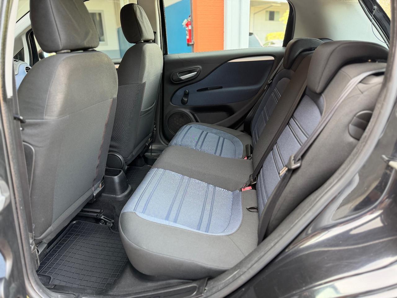 Fiat Punto Evo 1.4 77cv OK NEOPATENTATO