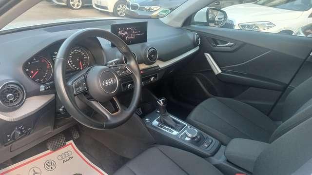 Audi Q2 30 tdi 116CV ** S line *S-TRONC+LED+RETROC+FULL*