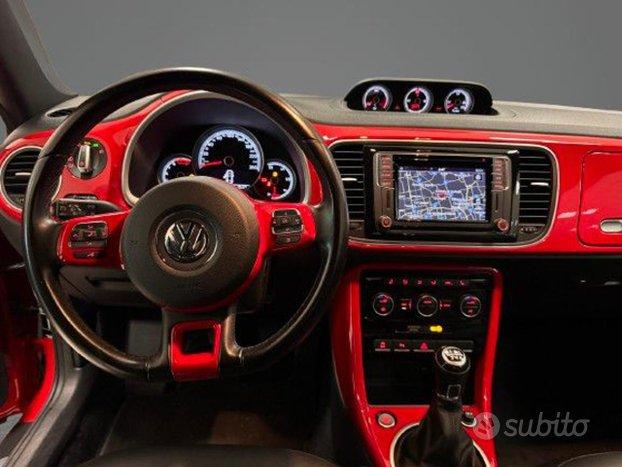 VOLKSWAGEN Maggiolino Cabrio 1.4 TSI Sport BlueM