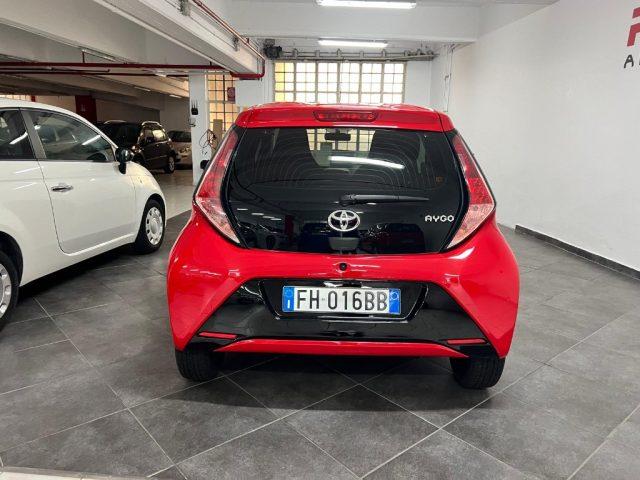 TOYOTA Aygo 1.0 69 CV 5 porte PROMO CAR SERENITY