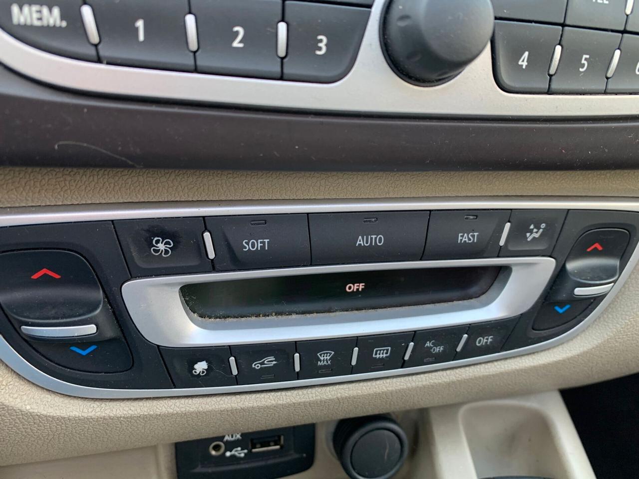 Renault Scenic Scénic X-Mod 2.0 dCi 160CV Luxe, solo 2 proprietari, tetto panoramico apribile