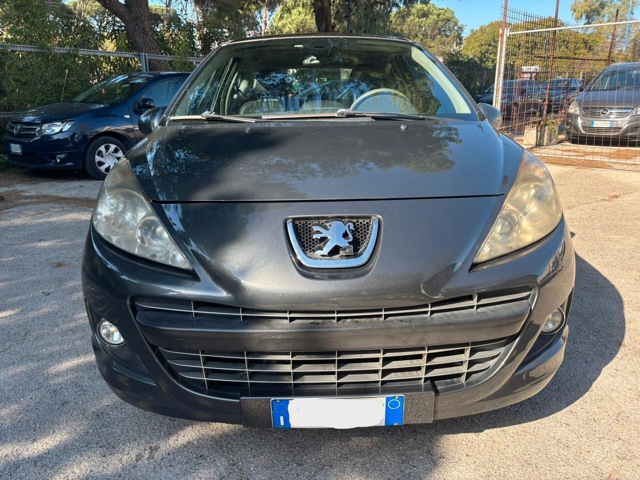PEUGEOT 207 1.6 HDi 112CV Allure - 2011