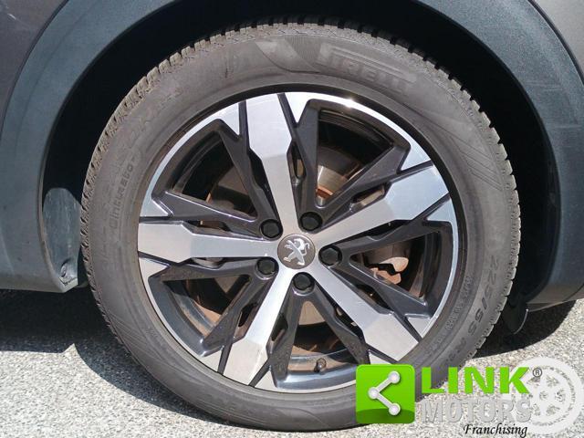 PEUGEOT 3008 Hybrid4 300 e-EAT8 GT Line