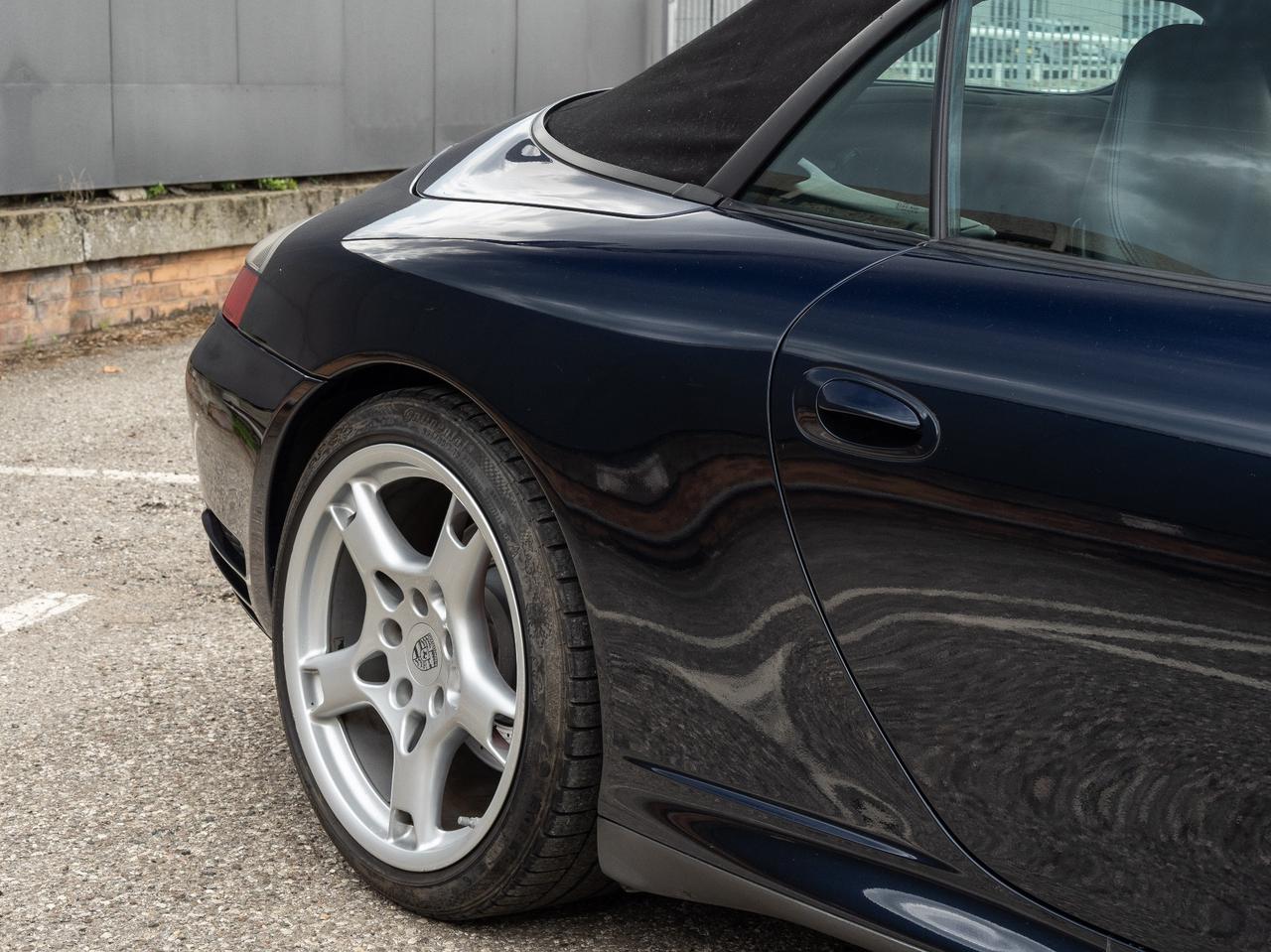 Porsche 911 Carrera 4S Cabriolet