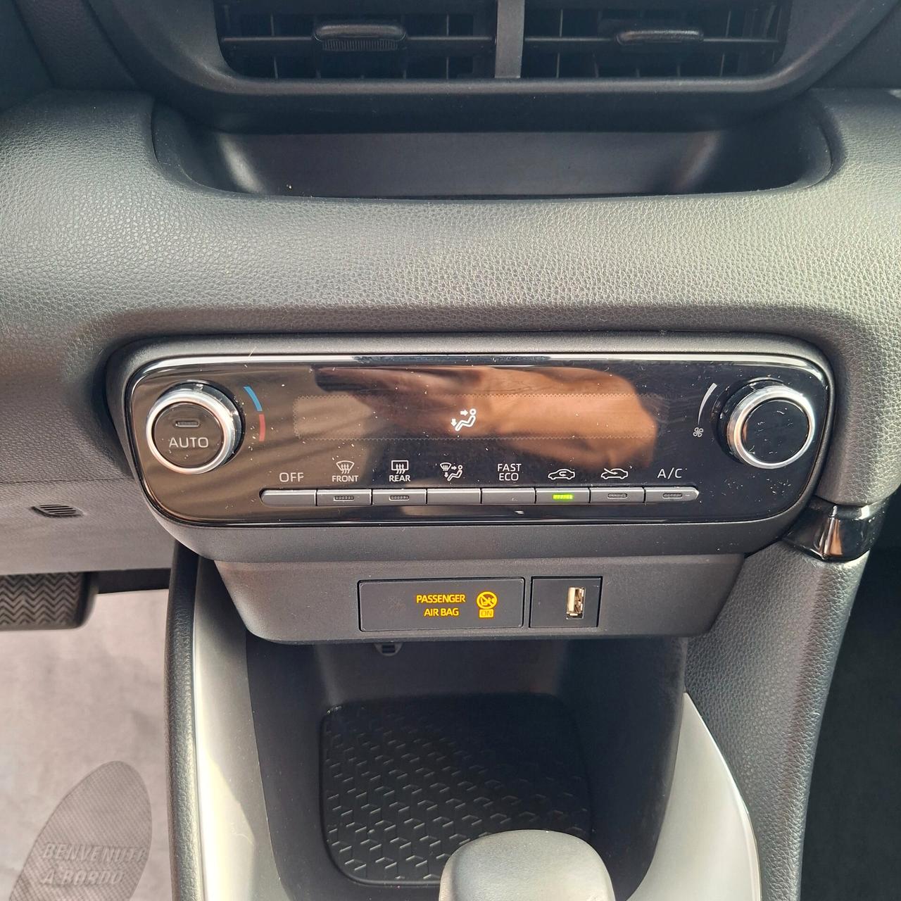 Toyota Yaris 1.5 Hybrid 116cv 5p Business