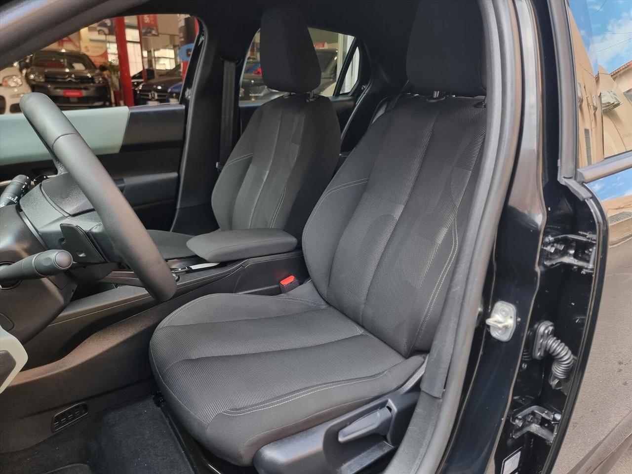 Lancia Ypsilon Hybrid e-DCT Edizione Cassina