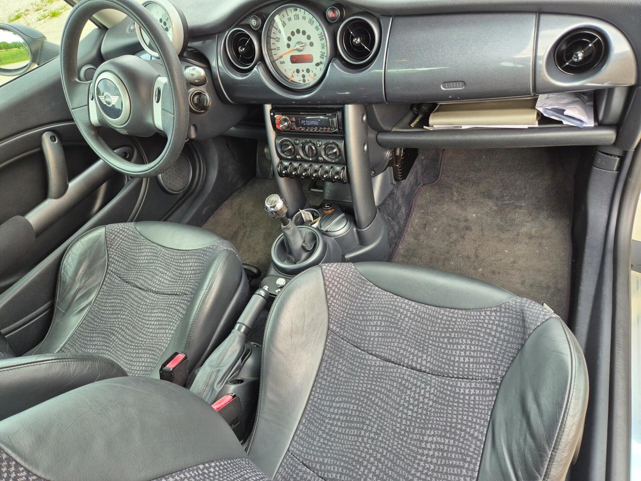 Mini 1.6 16V One neopatentati